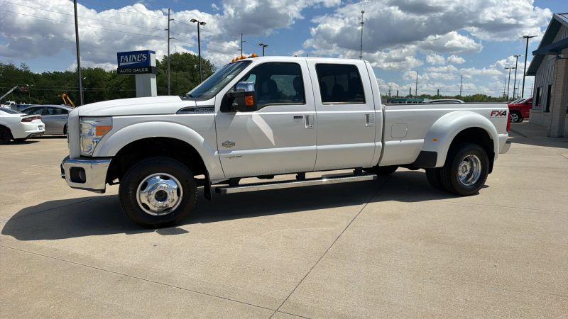 2016 Ford F-350 LARIAT