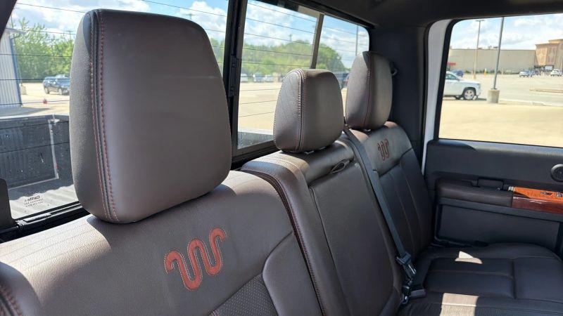 2016 Ford F-350 LARIAT