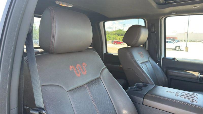 2016 Ford F-350 LARIAT