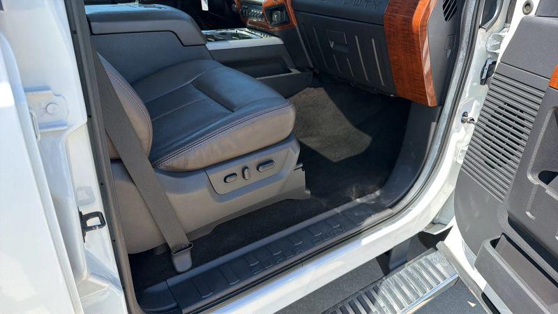 2016 Ford F-350 LARIAT