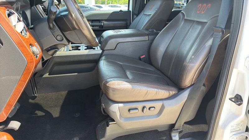 2016 Ford F-350 LARIAT