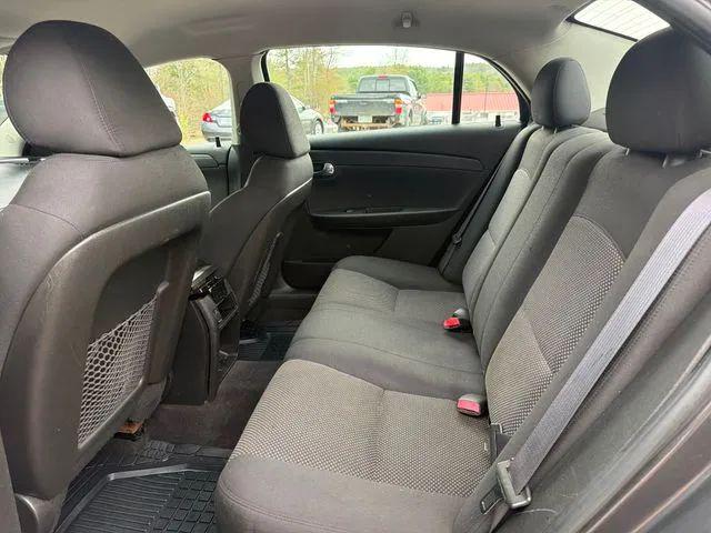 2011 Chevrolet Malibu 1LT