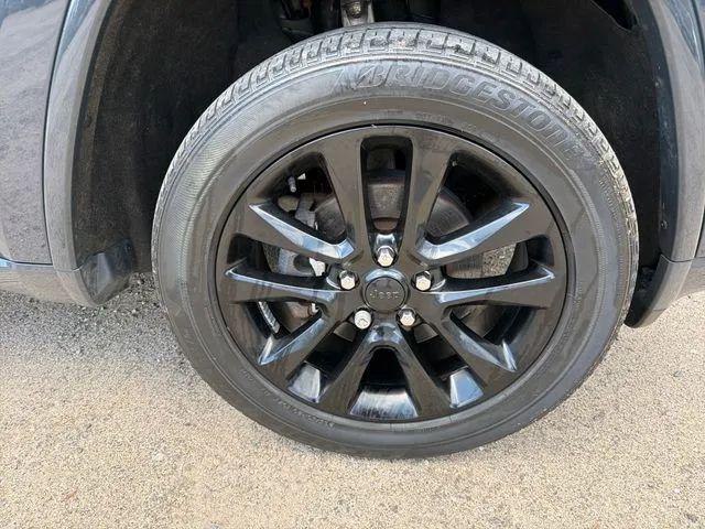 2017 Jeep Grand Cherokee Altitude 4x4