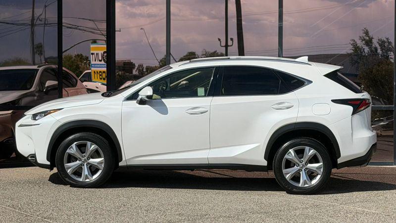 2017 Lexus NX 200t 200t