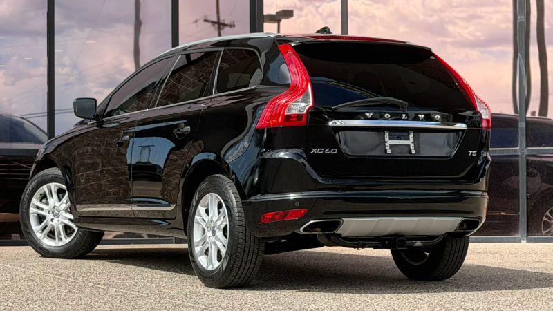 2016 Volvo XC60 T5 Drive-E Premier