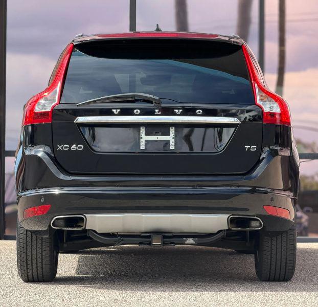 2016 Volvo XC60 T5 Drive-E Premier