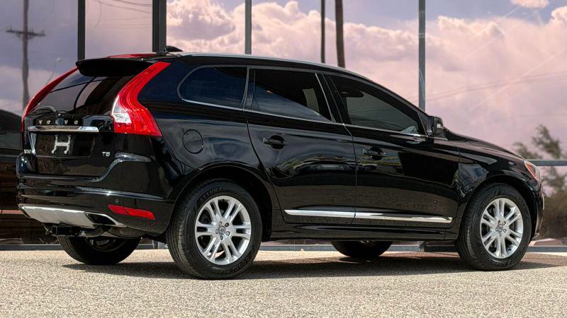 2016 Volvo XC60 T5 Drive-E Premier