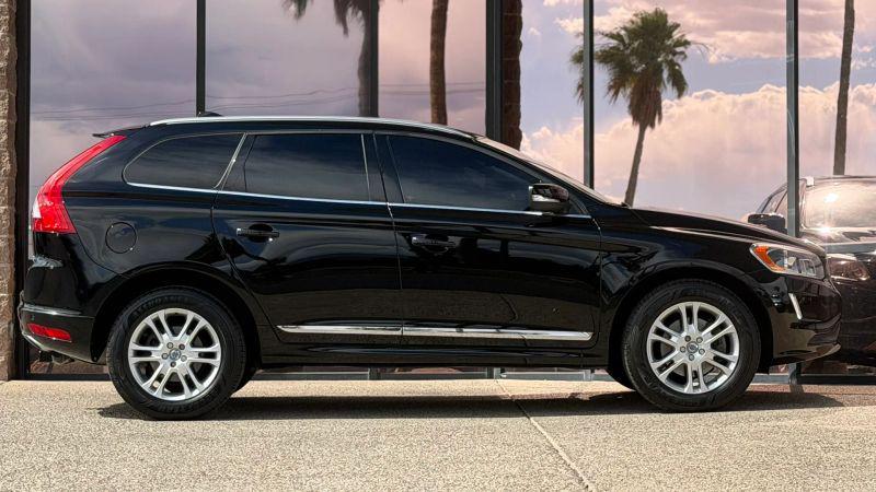 2016 Volvo XC60 T5 Drive-E Premier