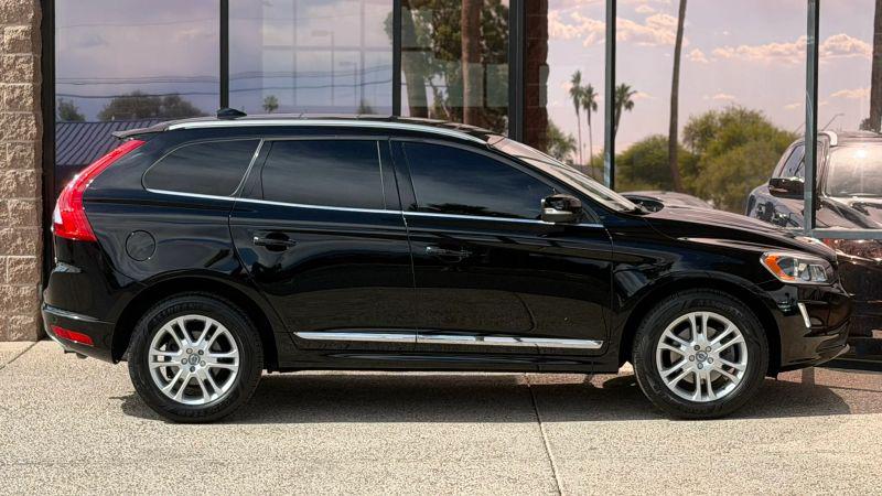 2016 Volvo XC60 T5 Drive-E Premier
