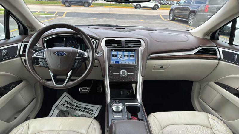 2017 Ford Fusion Platinum