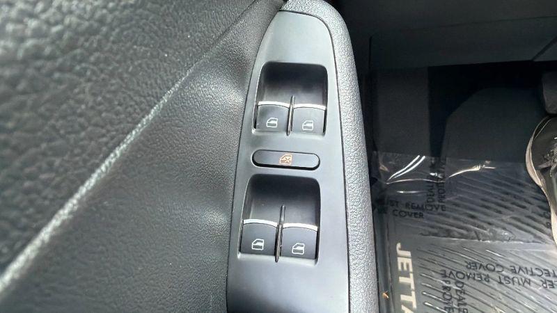 2017 Volkswagen Jetta 1.8T SEL
