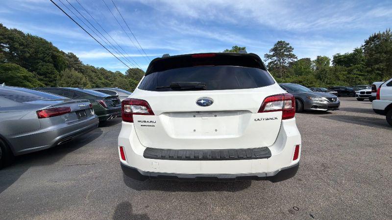2015 Subaru Outback 2.5i Limited