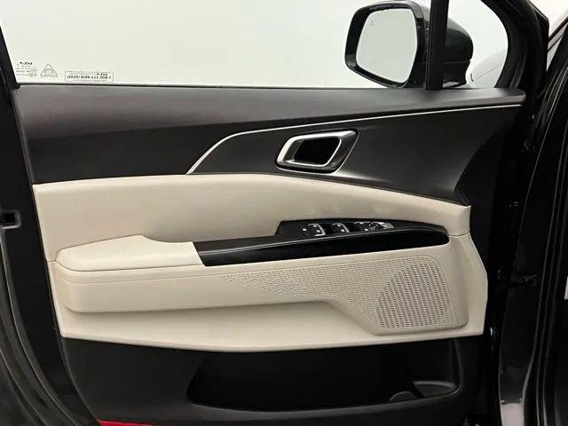 2023 Kia Carnival MPV LX Seat Package