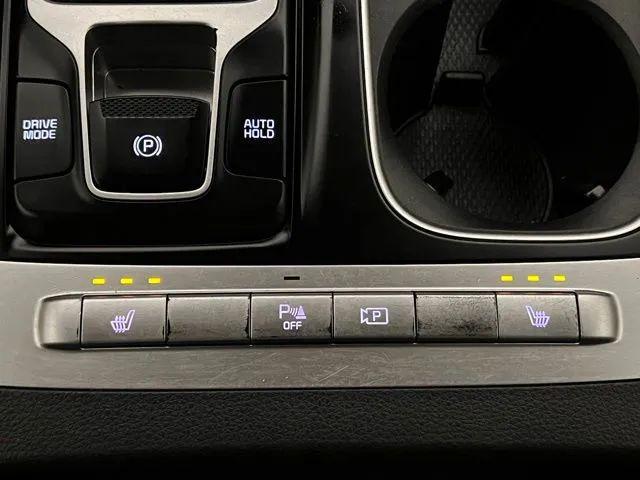 2023 Kia Carnival MPV LX Seat Package