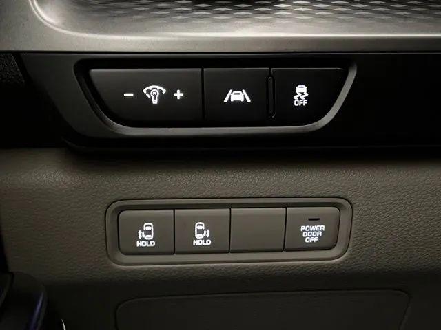 2023 Kia Carnival MPV LX Seat Package