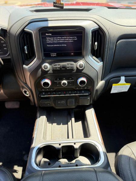 2020 GMC Sierra 2500HD 4WD Crew Cab Standard Bed Denali