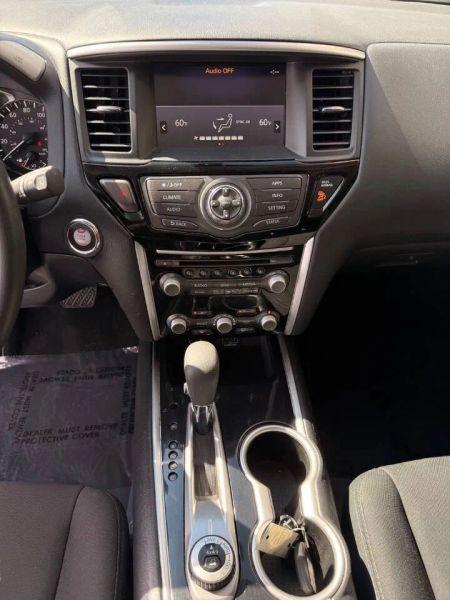 2020 Nissan Pathfinder S 4WD