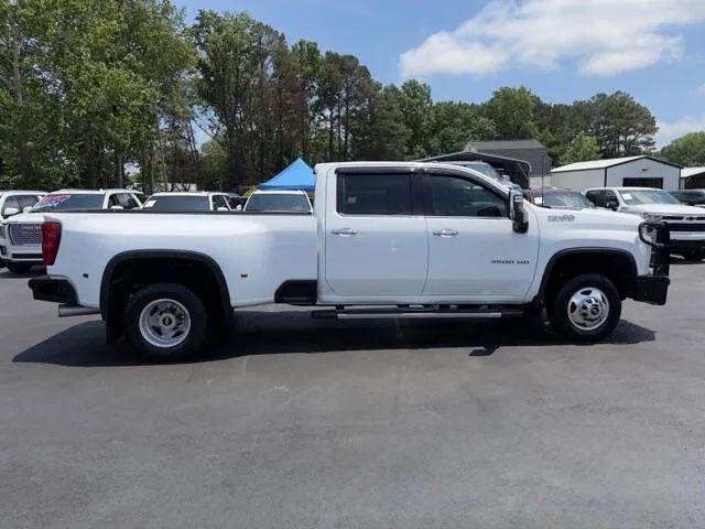 2022 Chevrolet Silverado 3500HD High Country