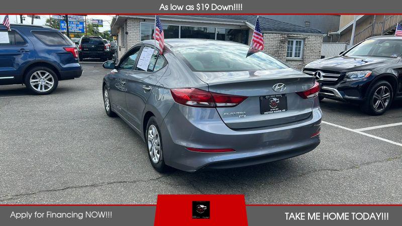 2018 Hyundai Elantra SE