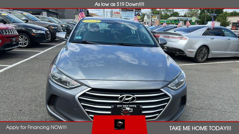 2018 Hyundai Elantra SE