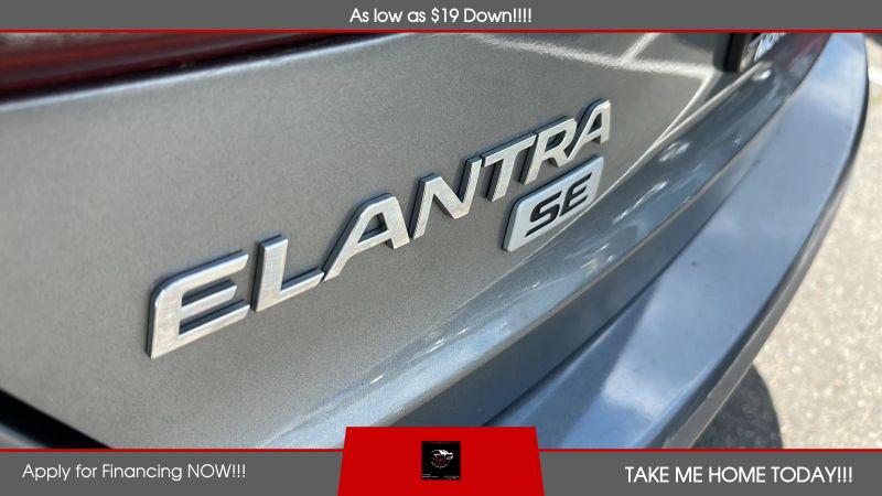 2018 Hyundai Elantra SE