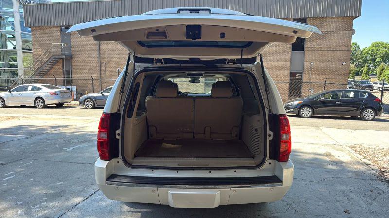 2012 Chevrolet Suburban LTZ