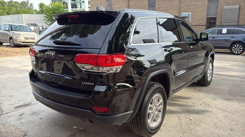2018 Jeep Grand Cherokee Laredo 4x4