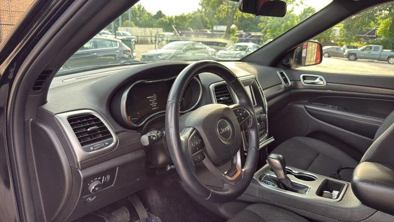 2018 Jeep Grand Cherokee Laredo 4x4