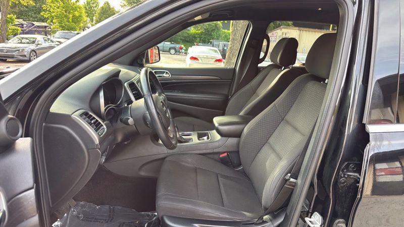 2018 Jeep Grand Cherokee Laredo 4x4