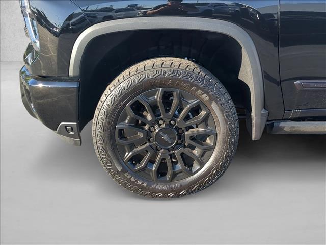 New 2026 Chevrolet Silverado 2500HD Crew Cab, Standard Bed, High Country, 4WD Four Wheel Drive Crew Cab