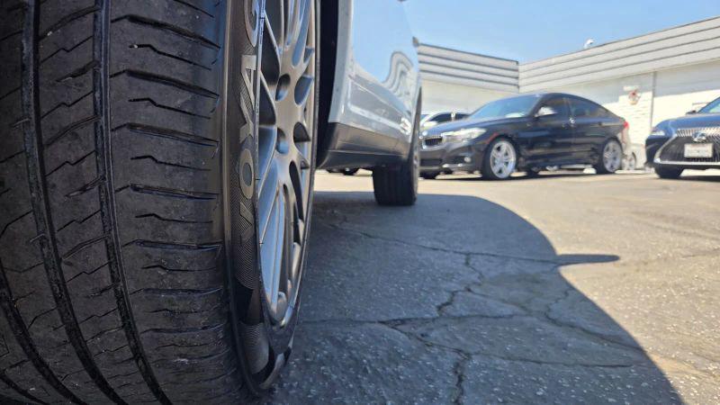 2017 Porsche Cayenne Base