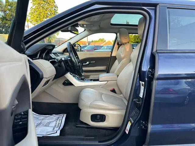 2017 Land Rover Range Rover Evoque SE
