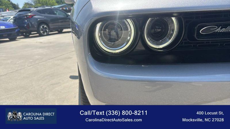 2017 Dodge Challenger R/T Plus Shaker
