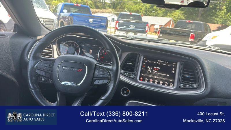 2017 Dodge Challenger R/T Plus Shaker