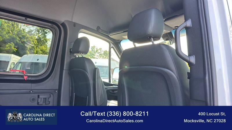 2025 Mercedes-Benz Sprinter 2500 High Roof 4-Cyl Diesel