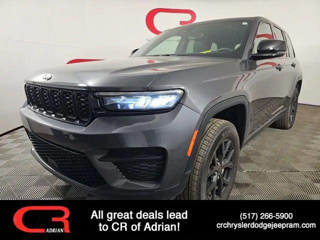 2024 Jeep Grand Cherokee Altitude X 4x4 for sale in Adrian, MI