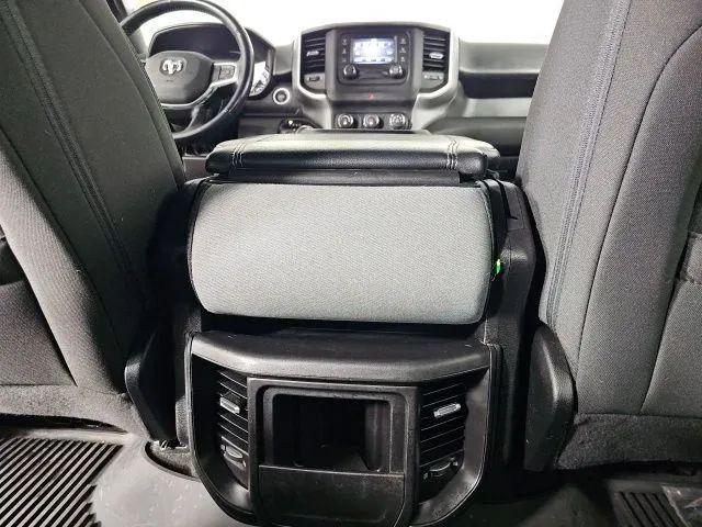 2022 Ram 1500 Big Horn Crew Cab 4x4 64 Box