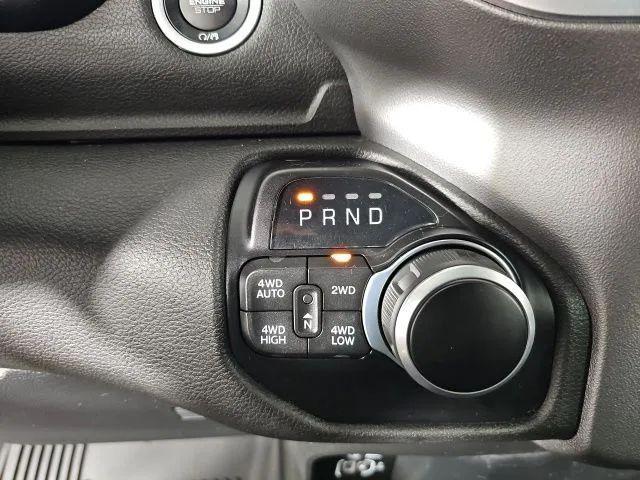 2022 Ram 1500 Big Horn Crew Cab 4x4 64 Box