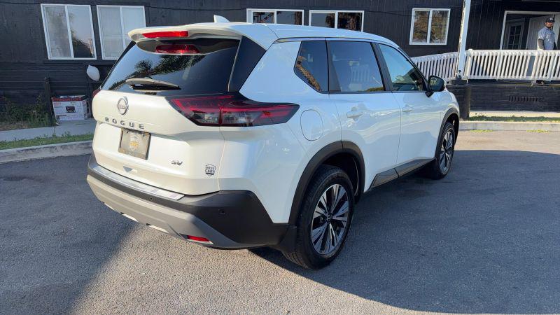 2023 Nissan Rogue SV FWD