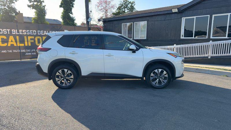 2023 Nissan Rogue SV FWD