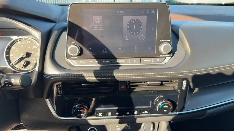 2023 Nissan Rogue SV FWD