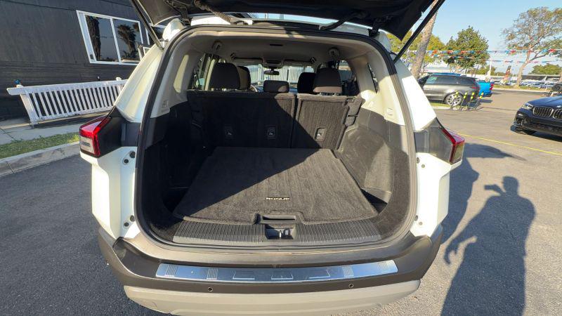 2023 Nissan Rogue SV FWD