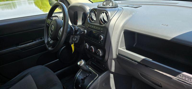 2011 Jeep Compass Sport