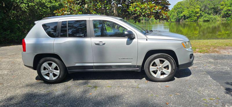 2011 Jeep Compass Sport