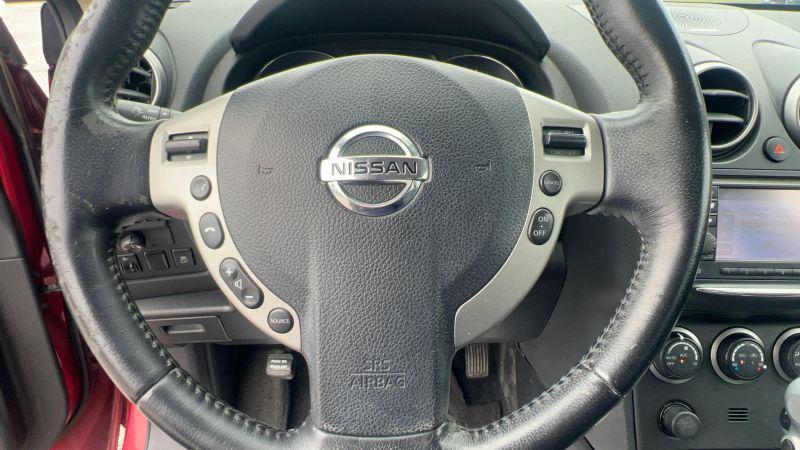 2011 Nissan Rogue SV