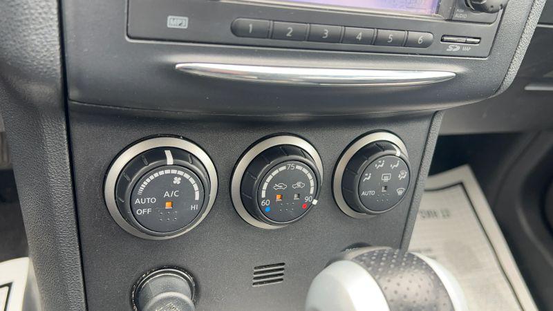 2011 Nissan Rogue SV