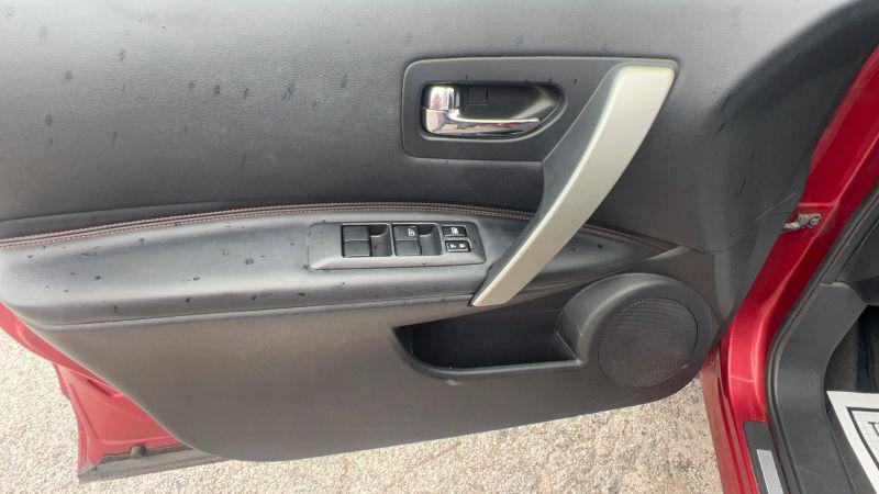 2011 Nissan Rogue SV