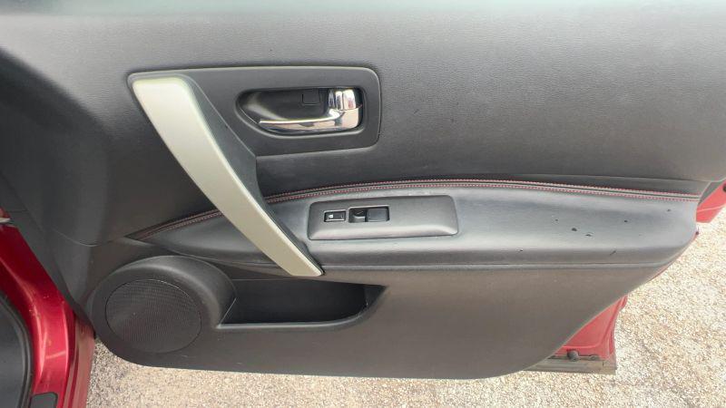 2011 Nissan Rogue SV