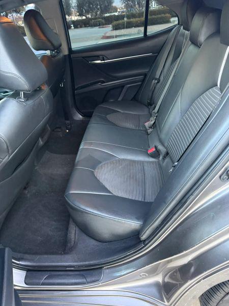 2018 Toyota Camry SE