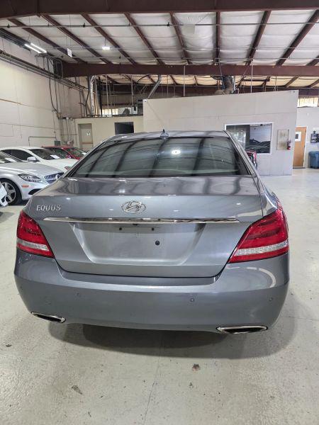 2016 Hyundai Equus Signature